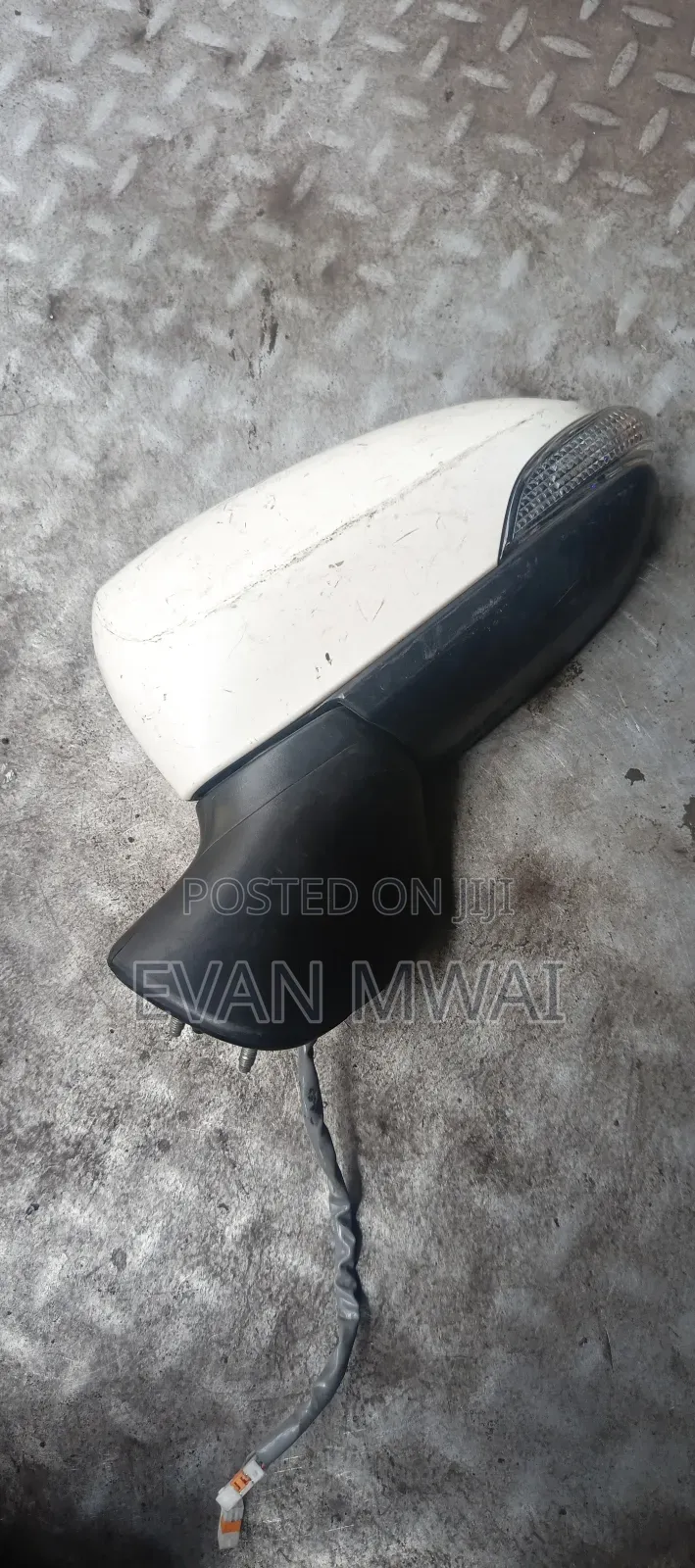 Toyota Axio/Fielder 2014 Side Mirror 7wrs Available