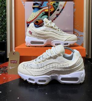 Beige Levi’S X Nike Air Max 95 Sizes:38-45 - thumbnail 2