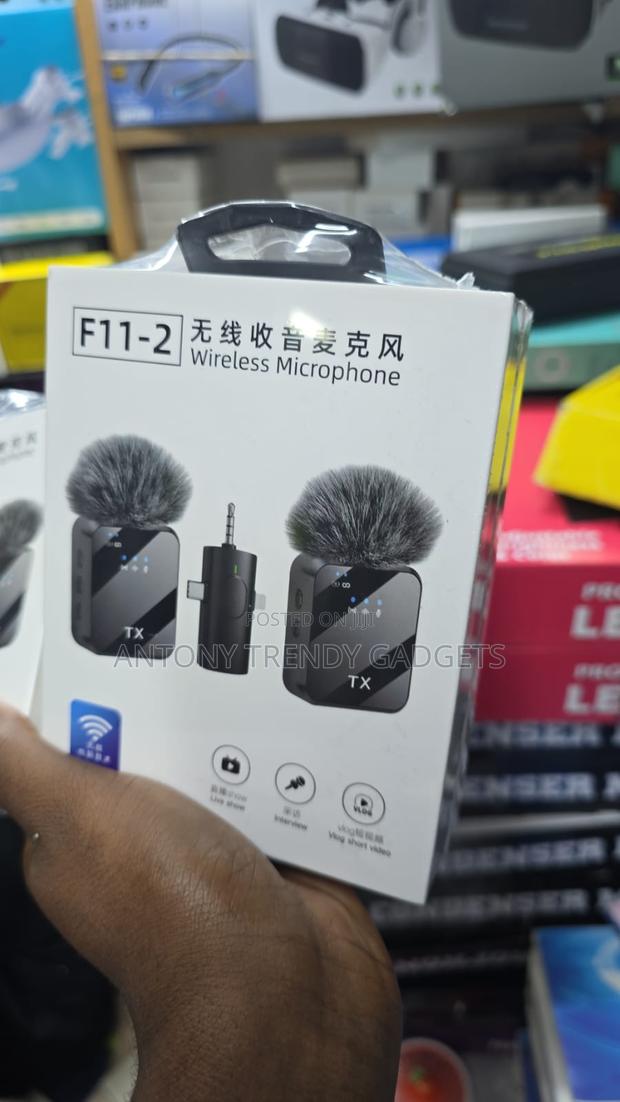 F11-2 Portable Wireless Mics With Collar Clip & Usb-c - thumbnail 2
