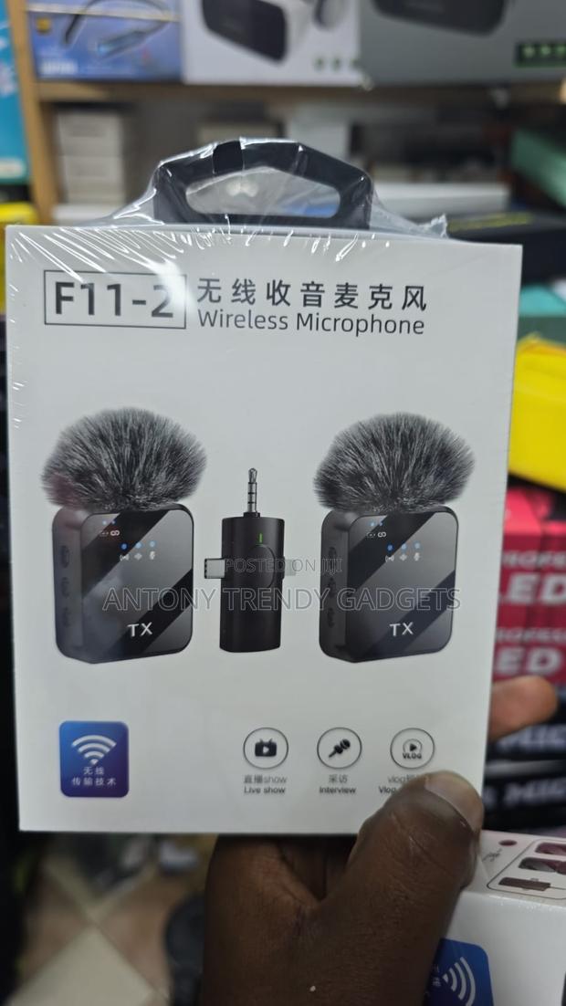 F11-2 Wireless Lavalier Microphones For Interviews & Live