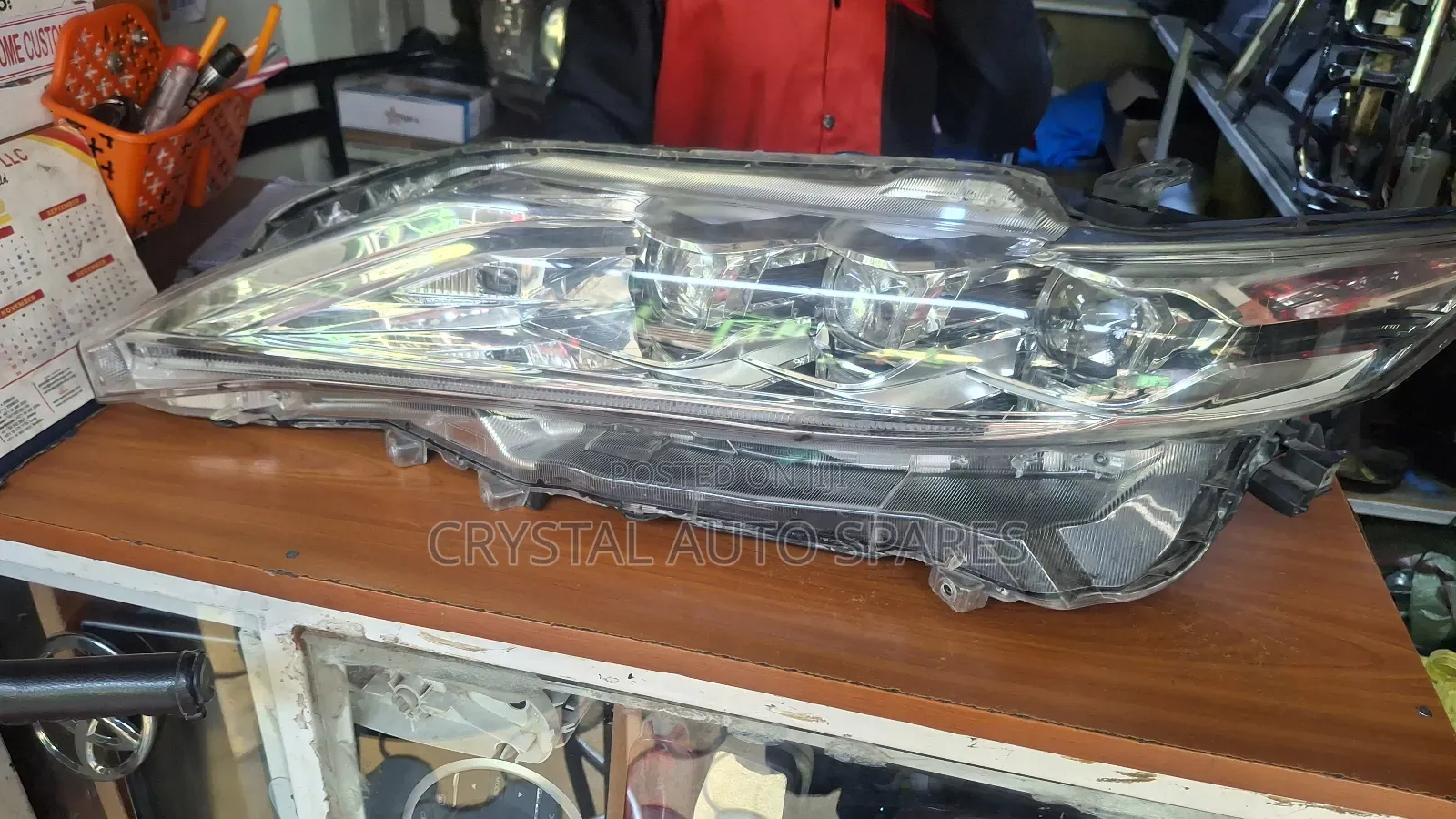 Harrier 192 LHS Headlight