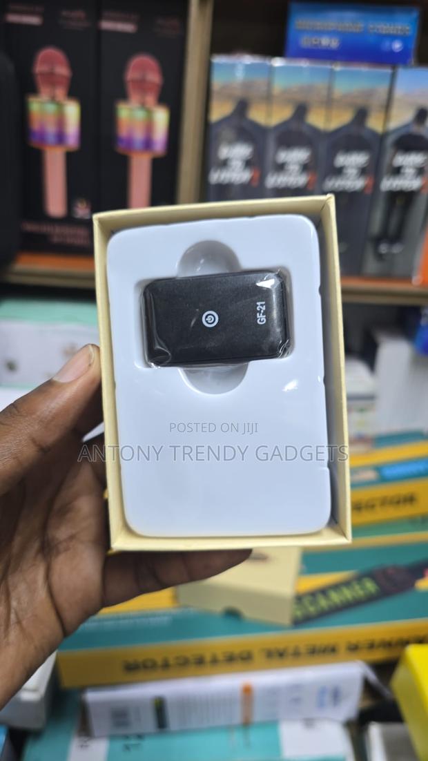 Gf21 Real-time Gps Tracking Device With App Control - thumbnail 2