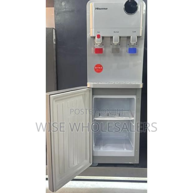 Hisense Water Dispenser, Offering Hot, Normal, And Cold Water.√°°