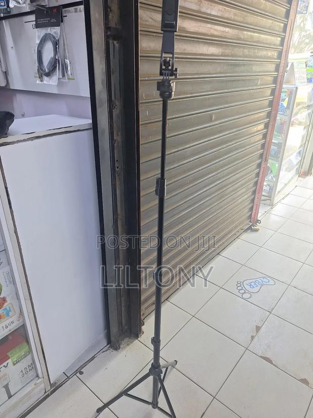 A1688 Tripod With Carrying Handle Bluetooth Remote Control - thumbnail 2