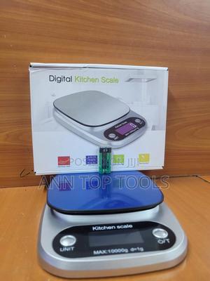 Kitchen Scale - main view