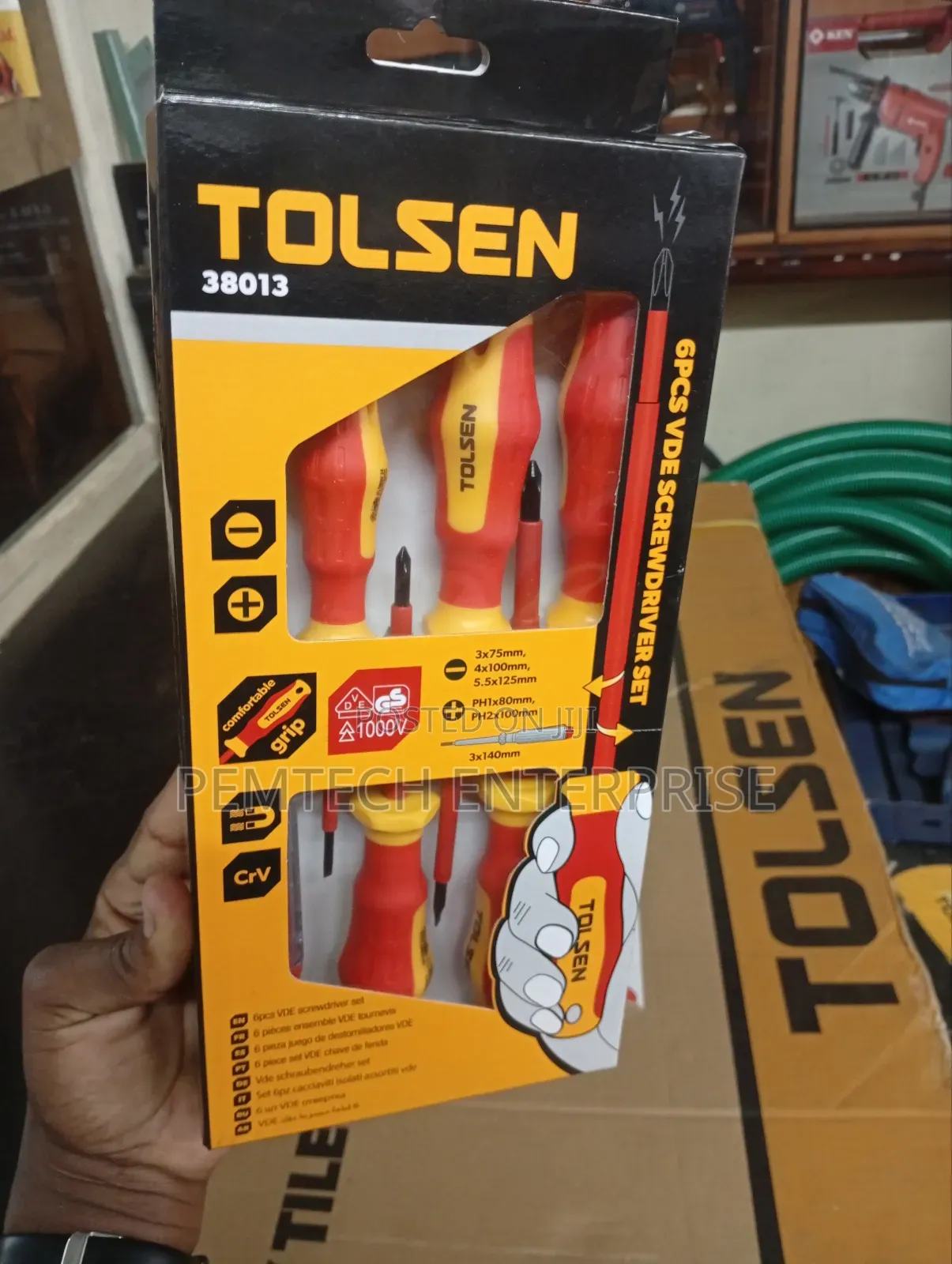 Tolsen 6-Piece Vde Insulated Screwdriver Set, Model Number 38013.