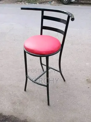 Bar Stools / Bar Chairs