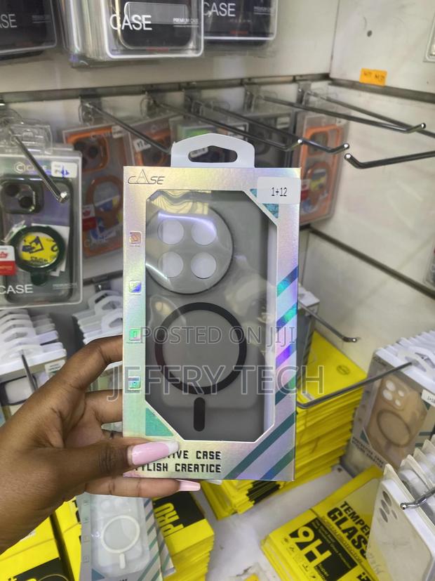 Meiyue Magnetic for Oneplus 12 5g Transluscent Case With Magsafe - main view