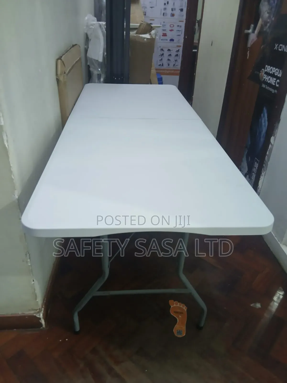 Foldable Table