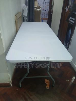 Foldable Table - thumbnail 2
