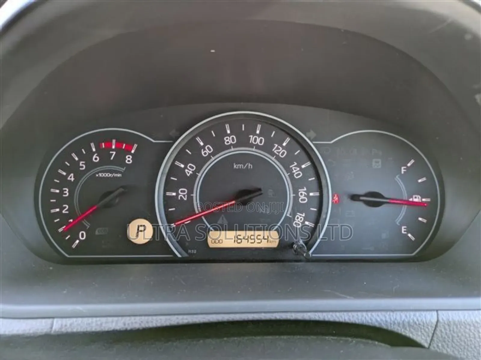 Toyota Noah 2019 Silver