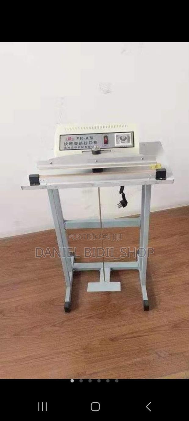 Pedal Plastic Sealing Machine 
Fre 600 - main view