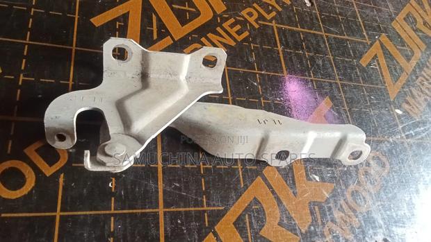Bonnet Hinges Mitsubishi Mirage