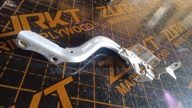 Bonnet Hinges Toyota Sienta New Model