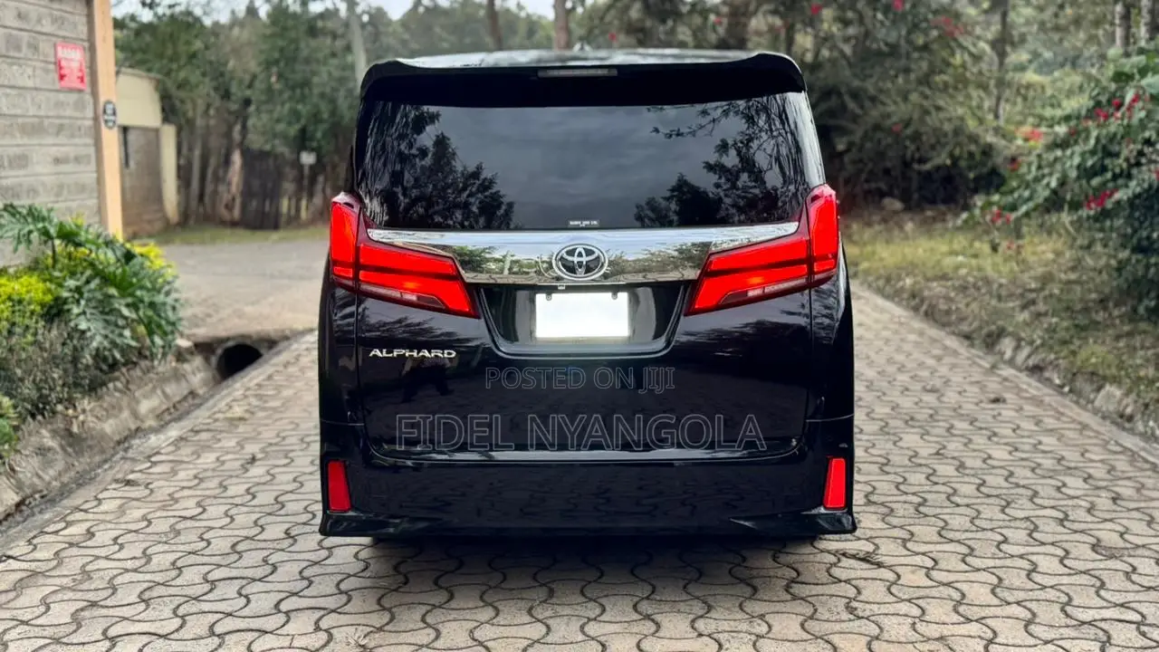 Toyota Alphard 2.5 Petrol FWD 2018 Black