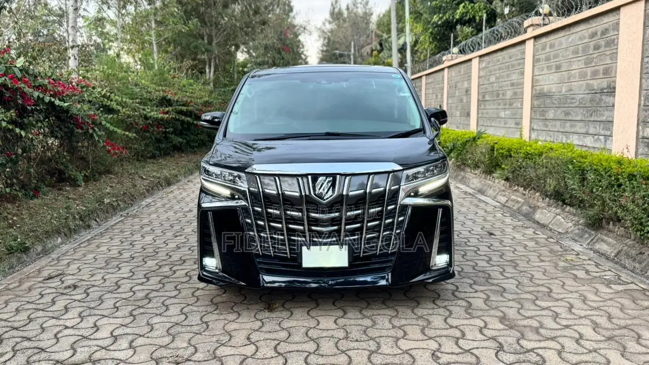 Toyota Alphard 2.5 Petrol FWD 2018 Black