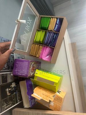 High Quality Patitioned Wooden Tea Bags Holder