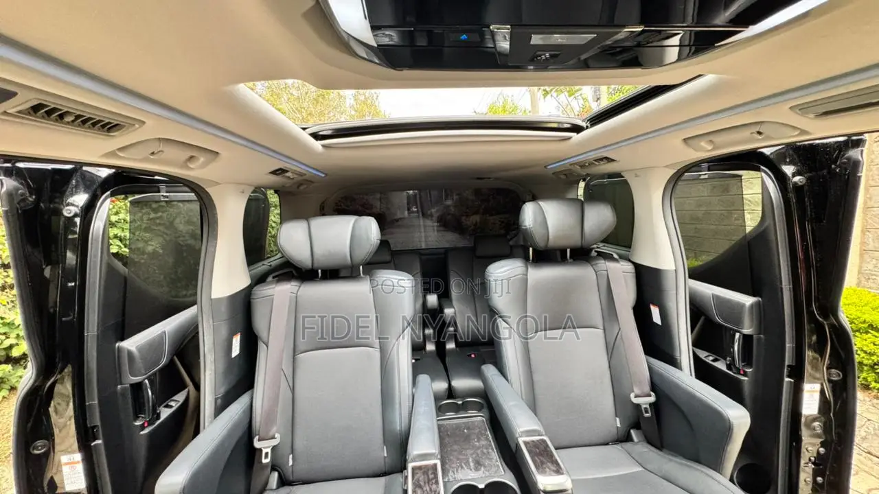Toyota Alphard 2.5 Petrol FWD 2018 Black