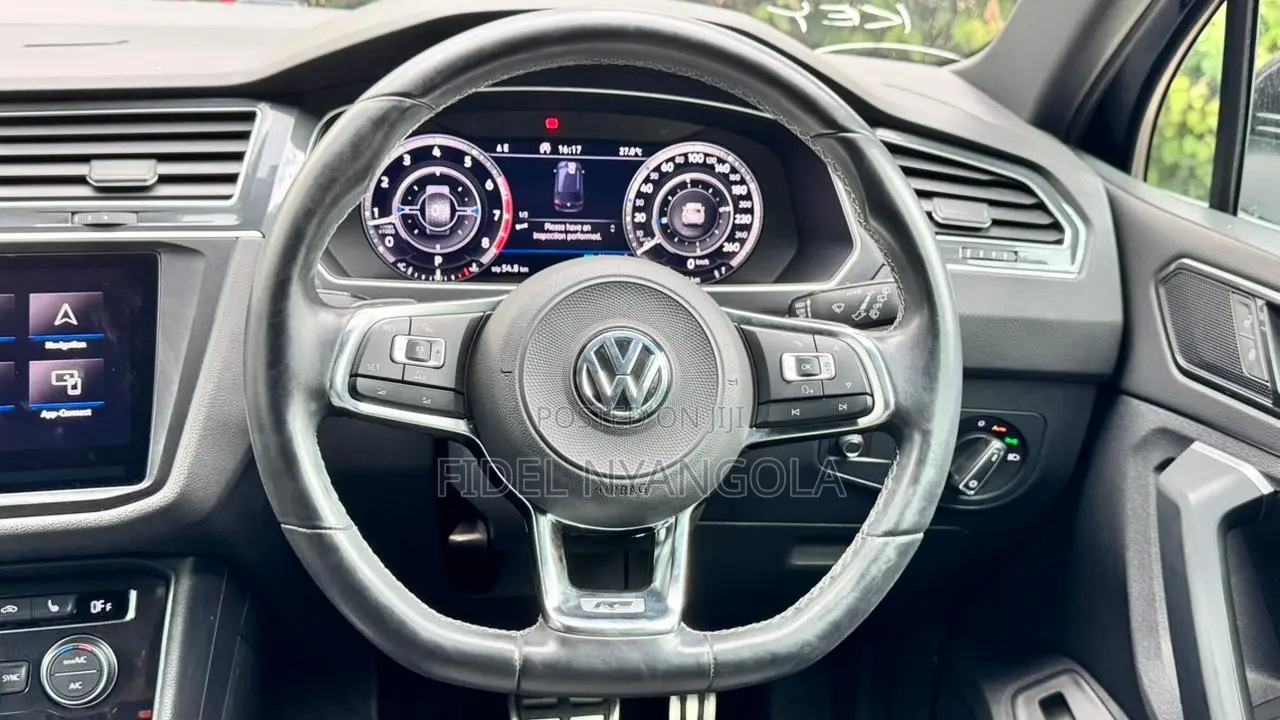 Volkswagen Tiguan 2018 Black