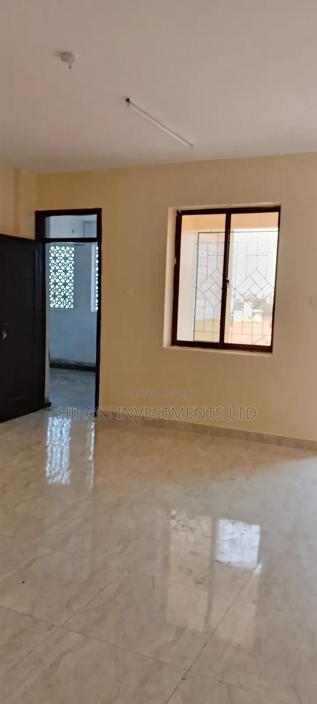 2bdrm Block of Flats in Tudor for rent