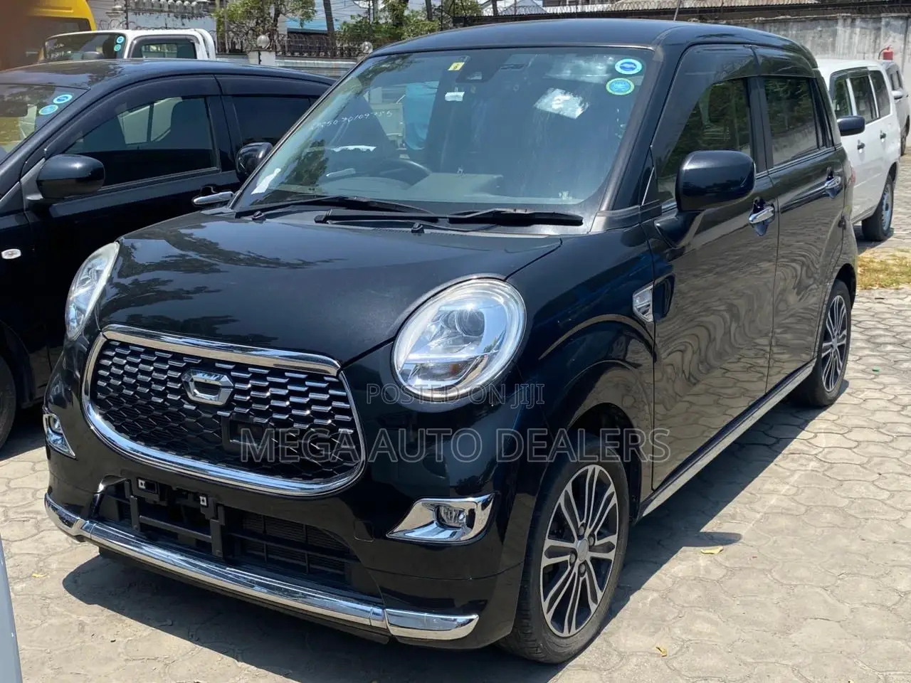 Daihatsu Cast 2018 Black