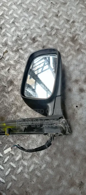 2005 Toyota Wish Model Side Mirrors