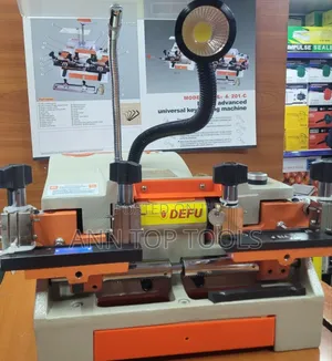 Key Cutting Machine