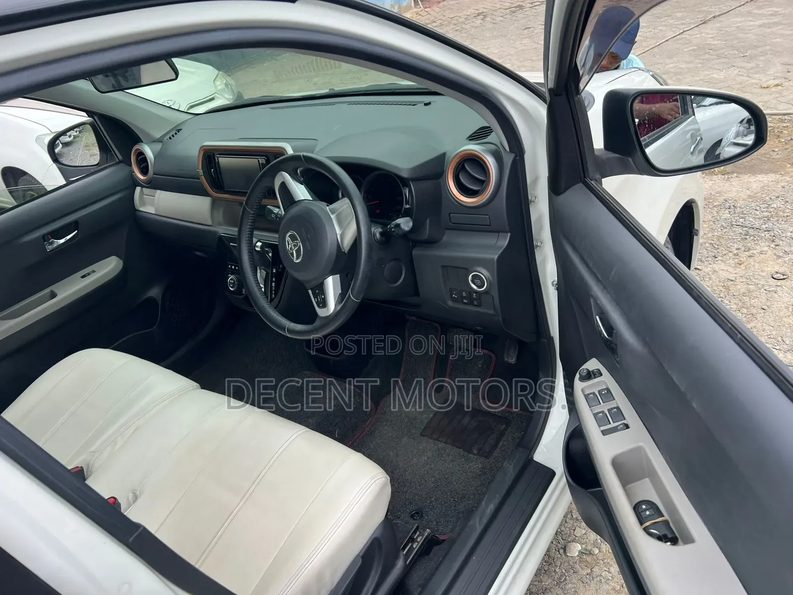 Toyota Passo 1.0 FWD 2019 White