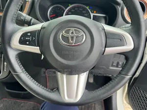 Toyota Passo 1.0 FWD 2019 White