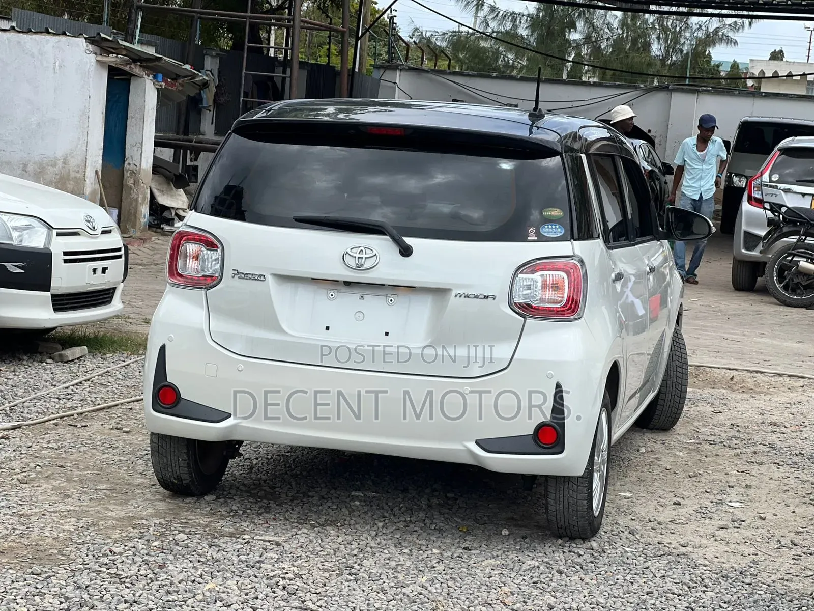 Toyota Passo 1.0 FWD 2019 White
