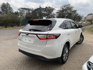 Toyota Harrier 2.0 2020 White