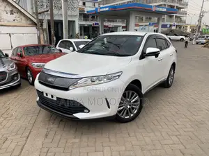 Toyota Harrier 2.0 2020 White
