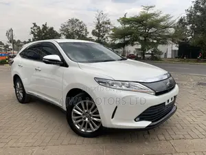 Toyota Harrier 2.0 2020 White
