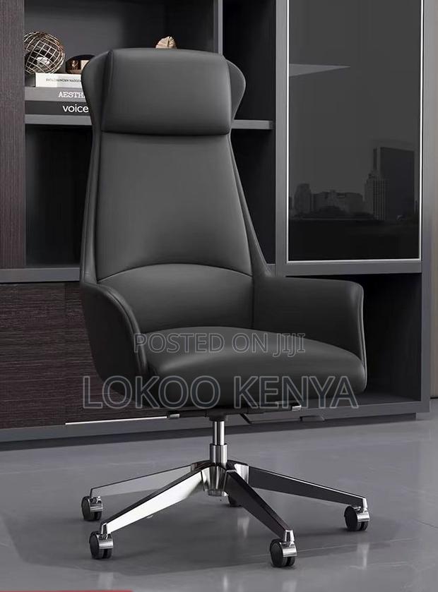 Office Chair : Black Senior Executive High Back Office Chair