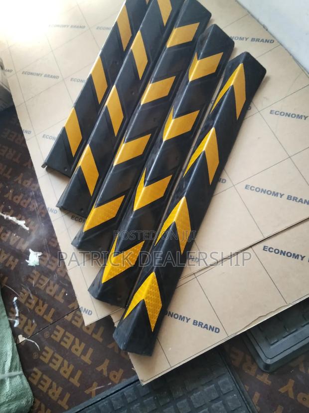 Long Lasting Rubber Guard - main view