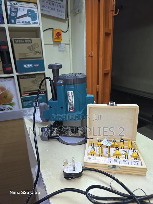 2200w Wood Router Total + Bits Set