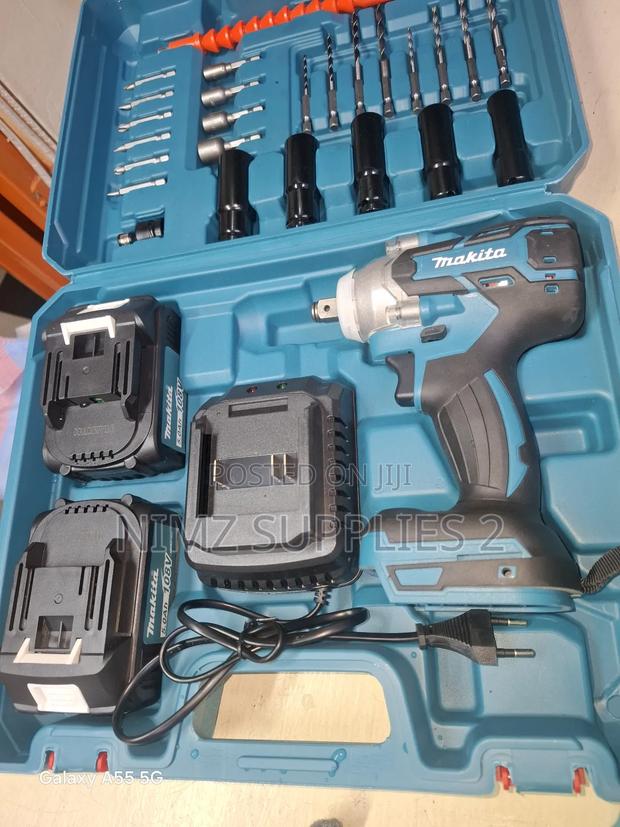 Makita Impact Wrench - main view