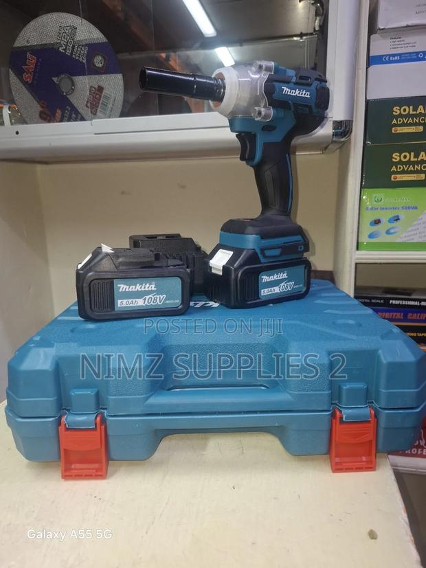 Makita Impact Wrench - thumbnail 4