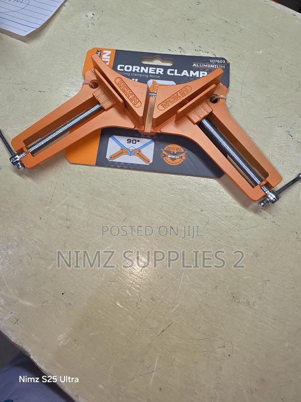 Corner Clamp - main view