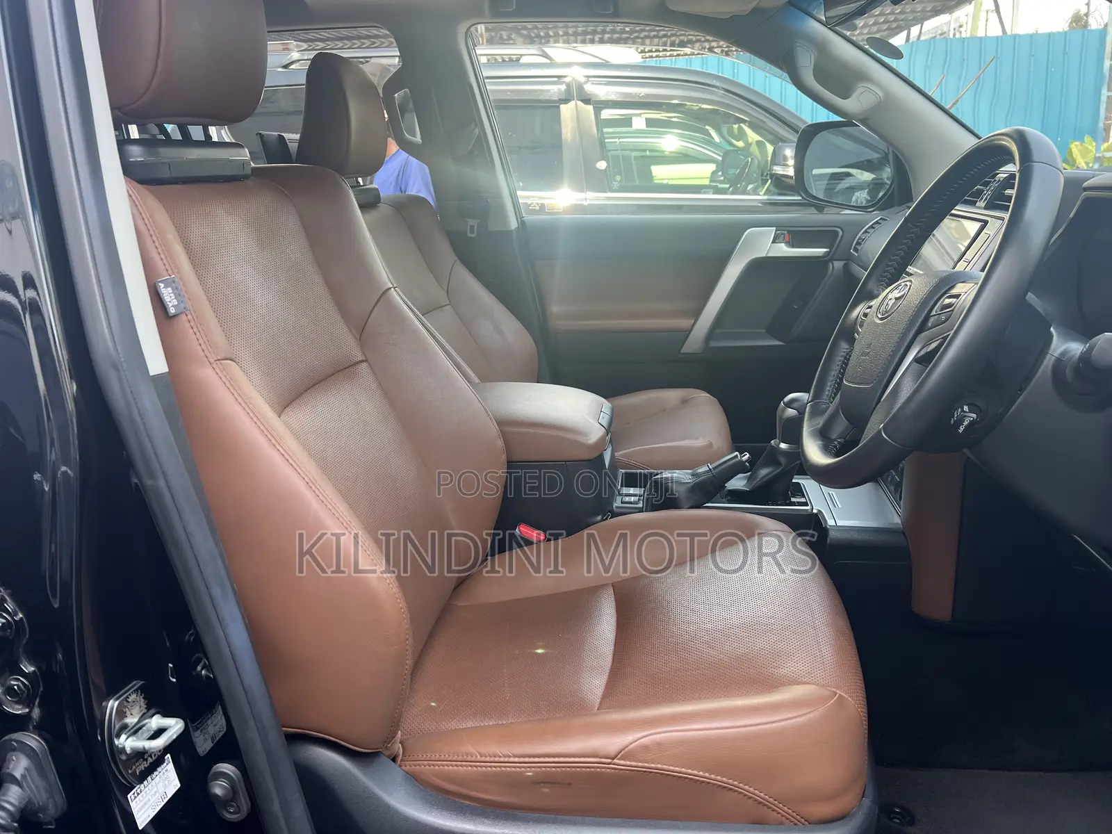 Toyota Land Cruiser Prado 2022 Black