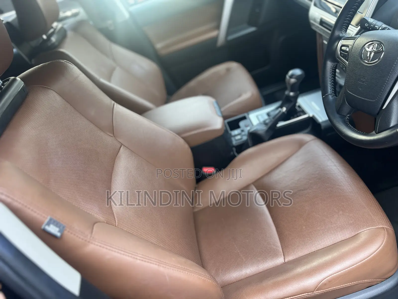 Toyota Land Cruiser Prado 2022 Black