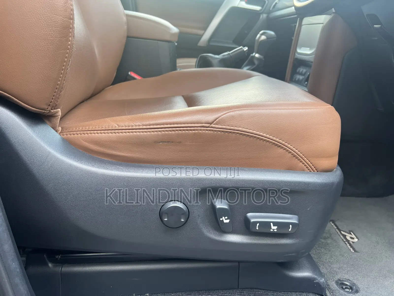 Toyota Land Cruiser Prado 2022 Black