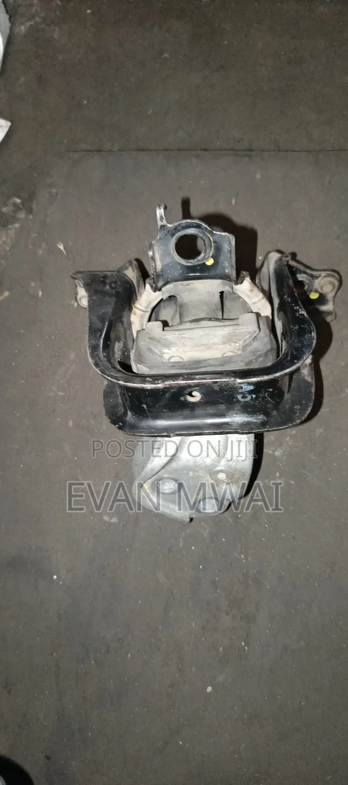 Toyota Probox Old Model Engine Mounting