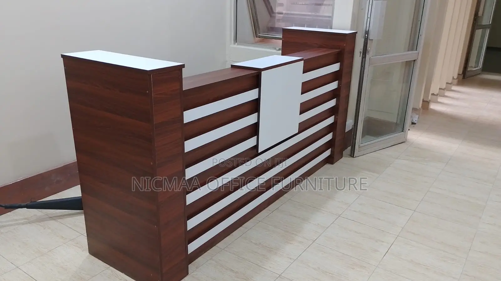 Executive Finish Reception Desk