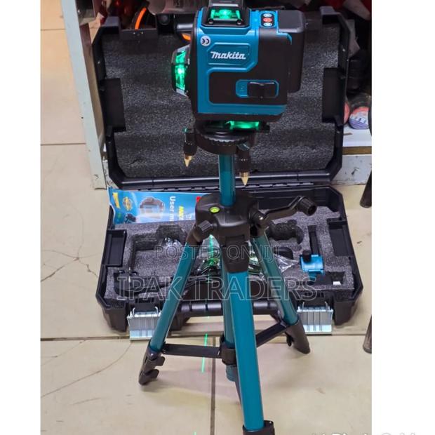 Makita Laser Level With Stand - main view
