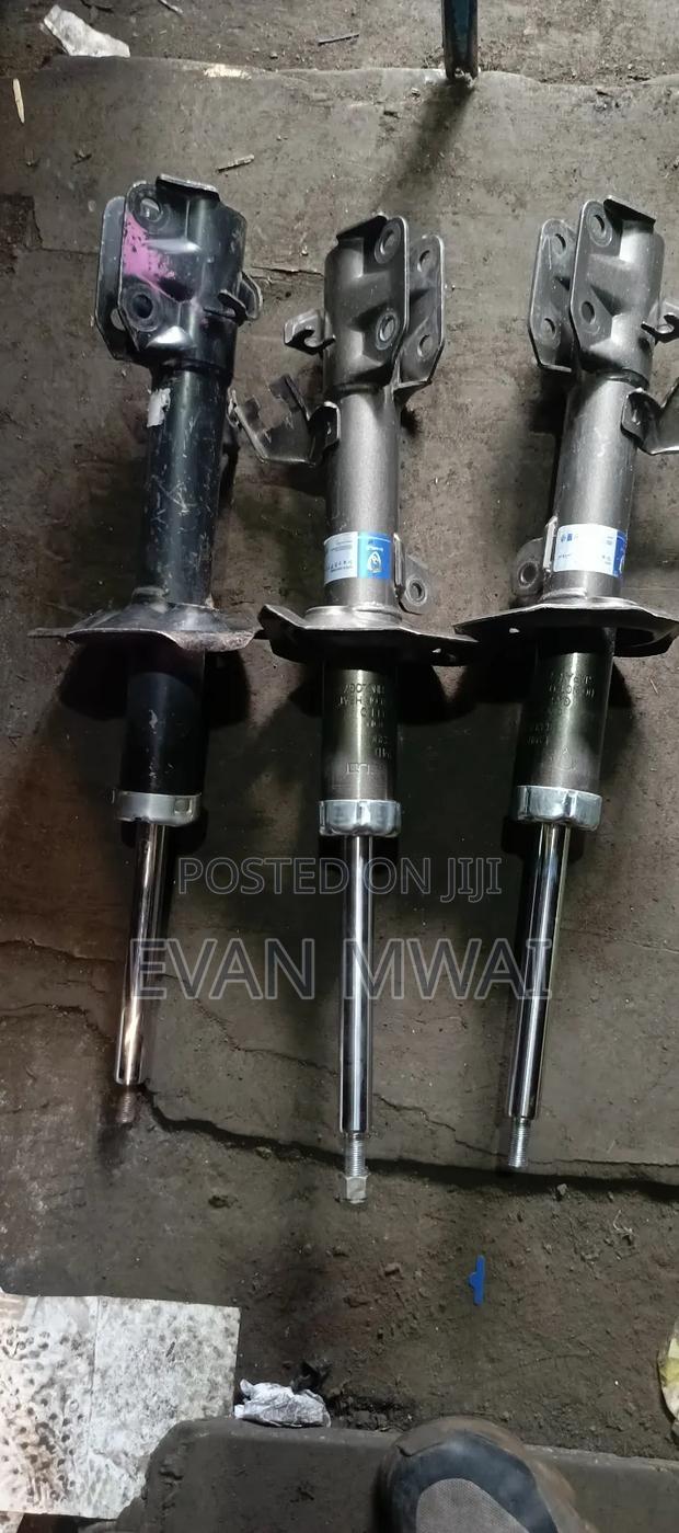 Nissan Note Old Model 2005 Front Shock Absorber - thumbnail 2