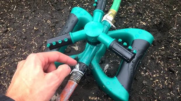 *3 Arm Garden Sprinkler
