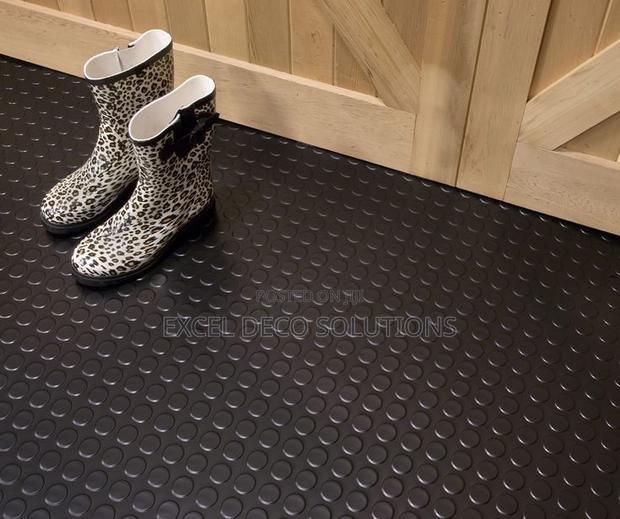 Anti-Slip Rubber Coin Mats – 2mm for High Traffic Floors