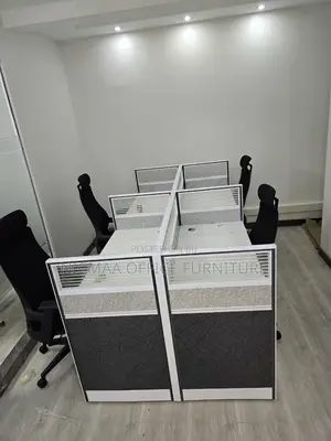 4-Persons Modern, Professional Ergonomic