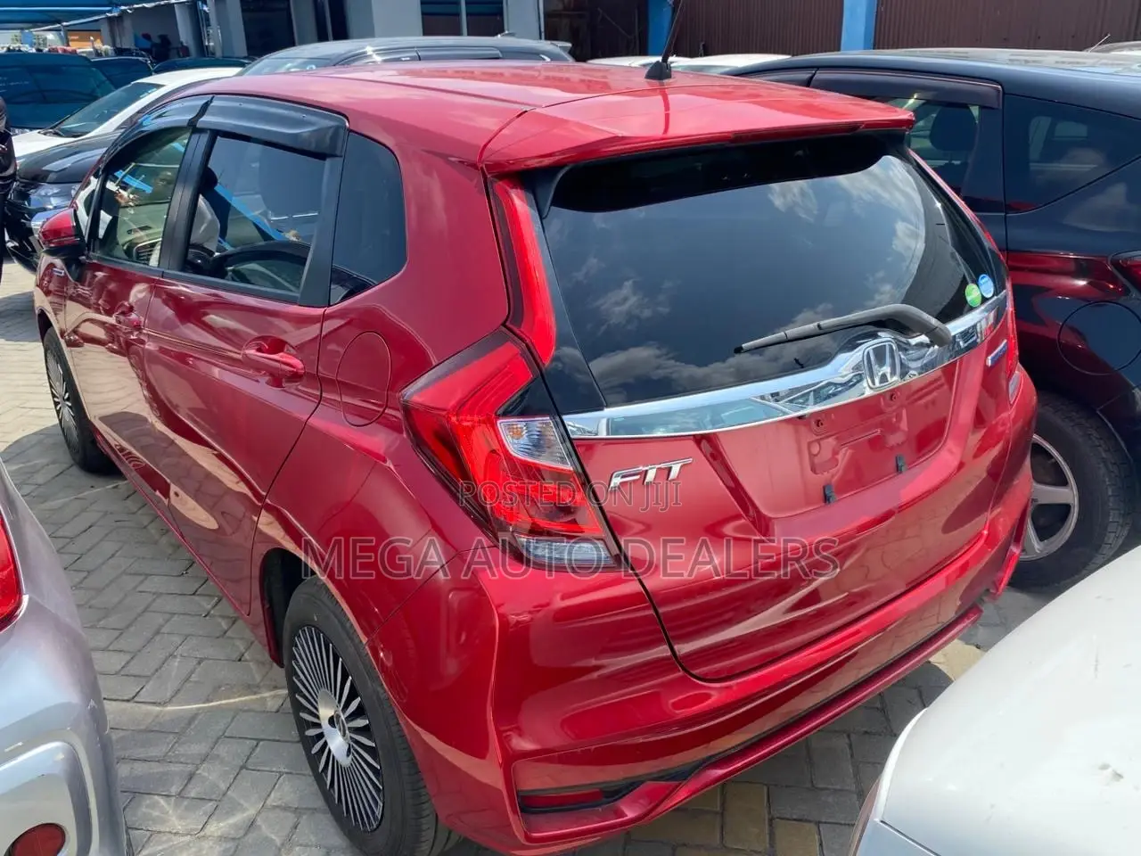 Honda Fit 2018 Red